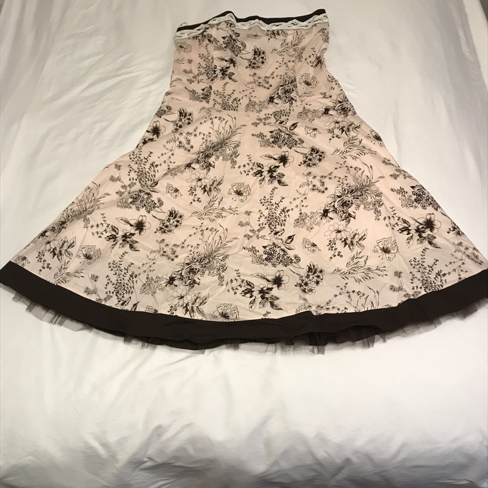 Super cute Teez Me strapless dress